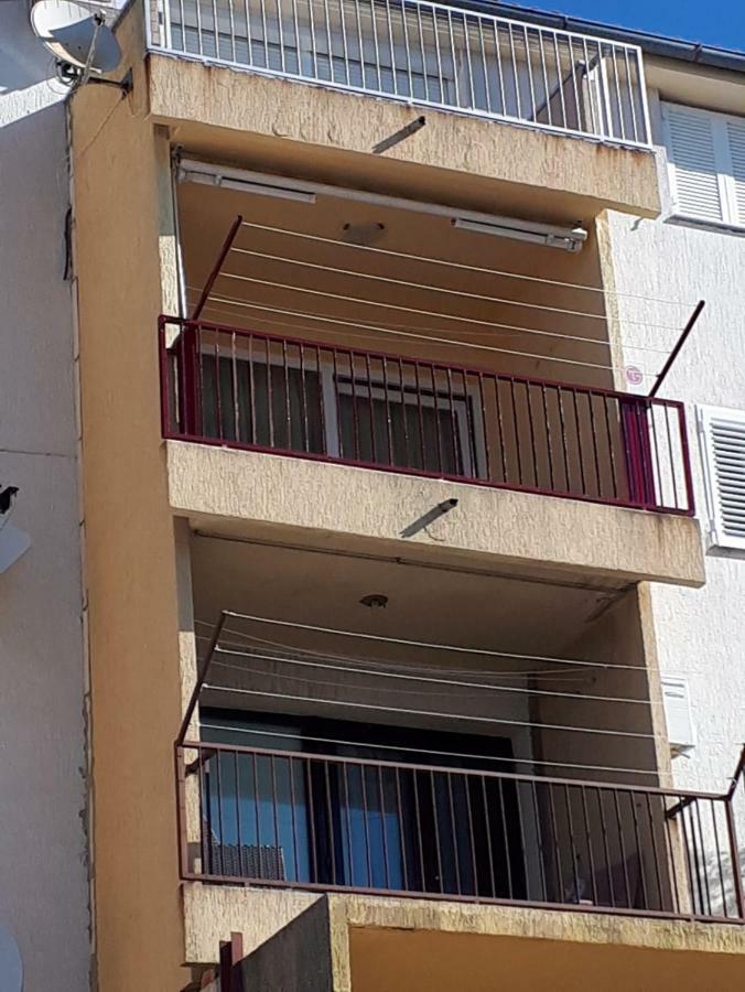 Apartment Jakov Сень Экстерьер фото